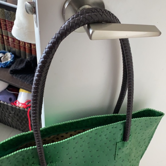 SOLD Green tote bag - Picture 4 of 4